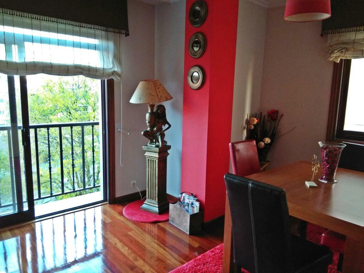 Apartamento Plaza Perillana Ponteareas Extérieur photo